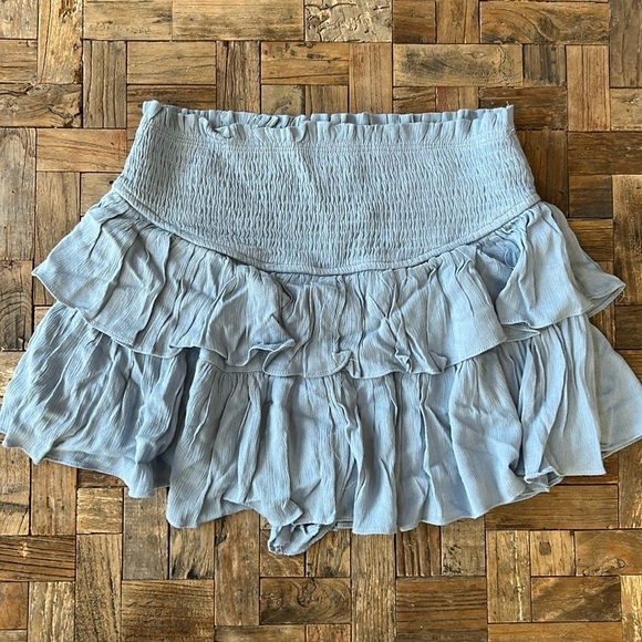 Vestique Stand Out Ruffle Skort Blue NWT Size Medium - Picture 1 of 8